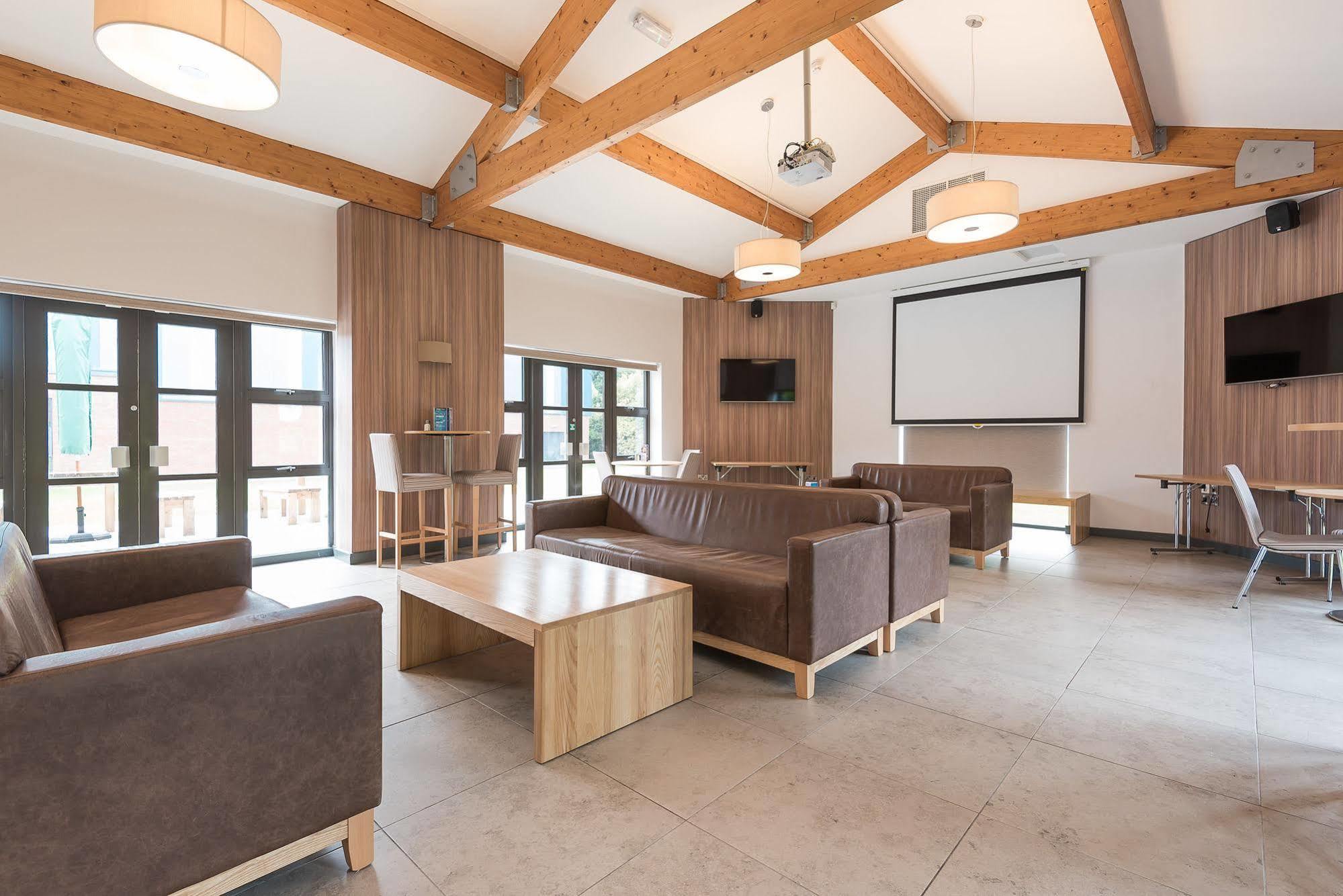 Lilleshall House & Gardens And Lilleshall National Sports Centre エクステリア 写真